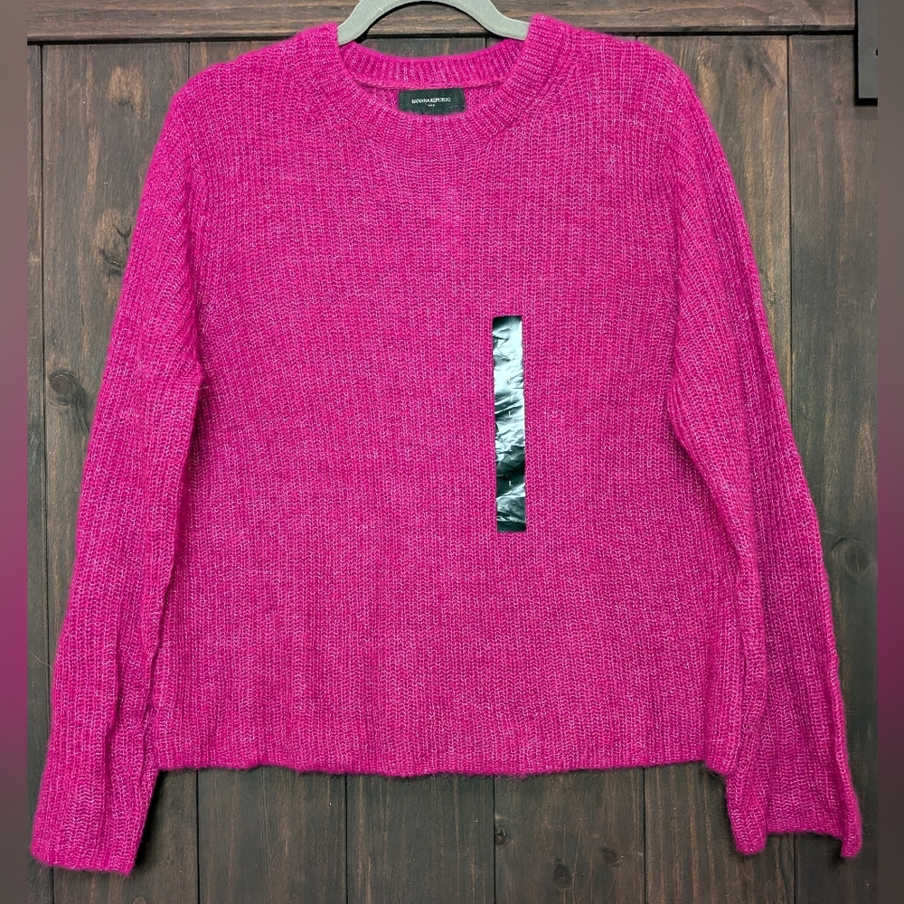 NWT BANANA REPUBLIC Alpaca Wool Blend Crewneck Sweater – L – Raspberry Pink